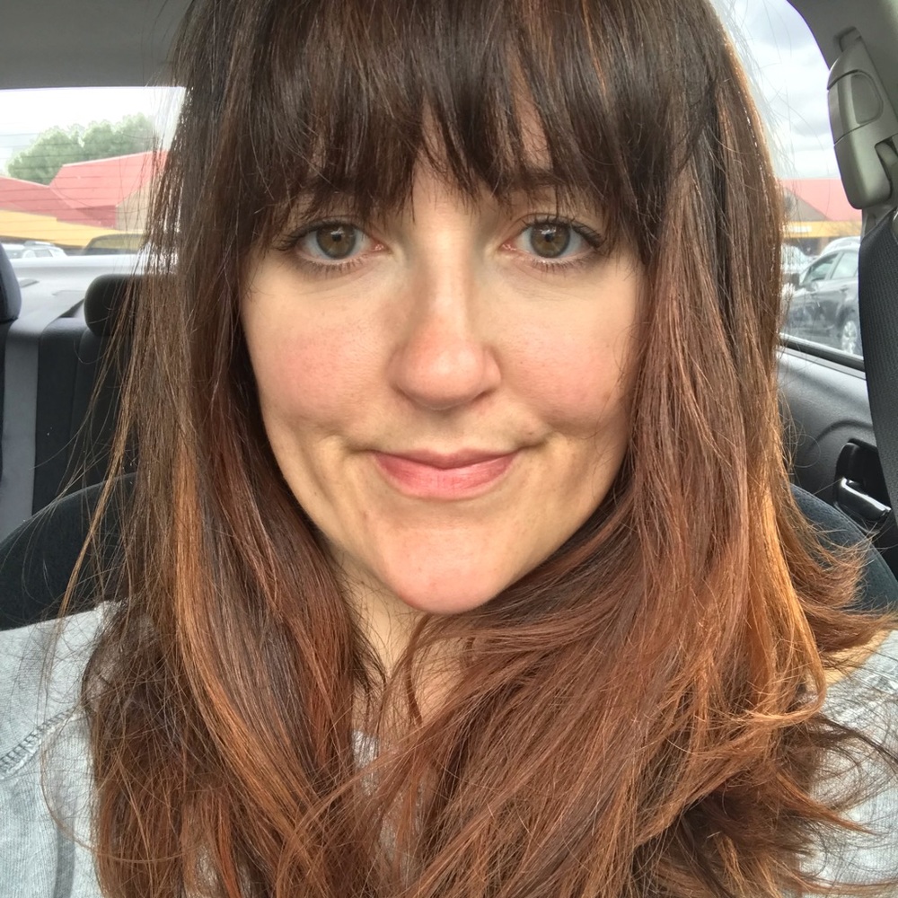 Meet your Posher, Corinne